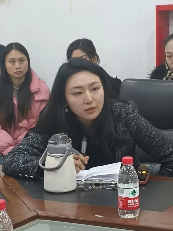 遠程監控,報警巡邏,清機加鈔,清分整點,憑證寄庫,頭寸箱寄庫,商鋪安保,智能家居 遠程監控,報警巡邏,清機加鈔,清分整點,憑證寄庫,頭寸箱寄庫,商鋪安保,智能家居